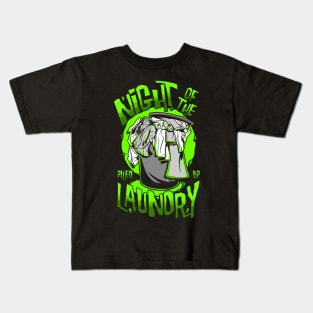 Terror in the washroom Kids T-Shirt